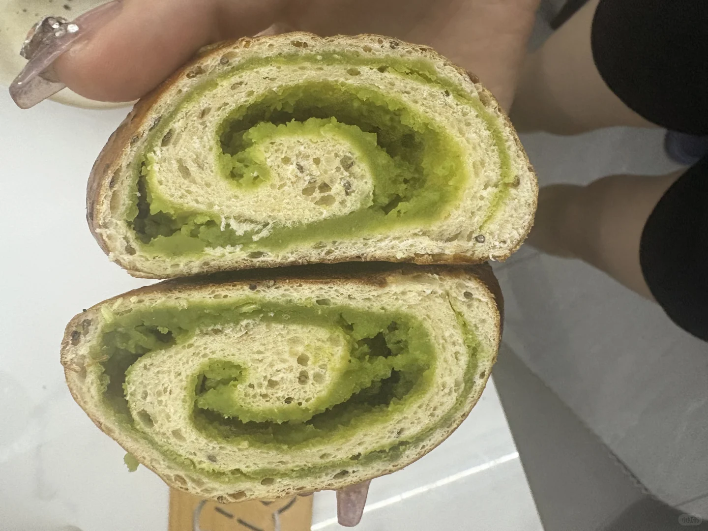 今天吃了谷物元素的碱水棒!