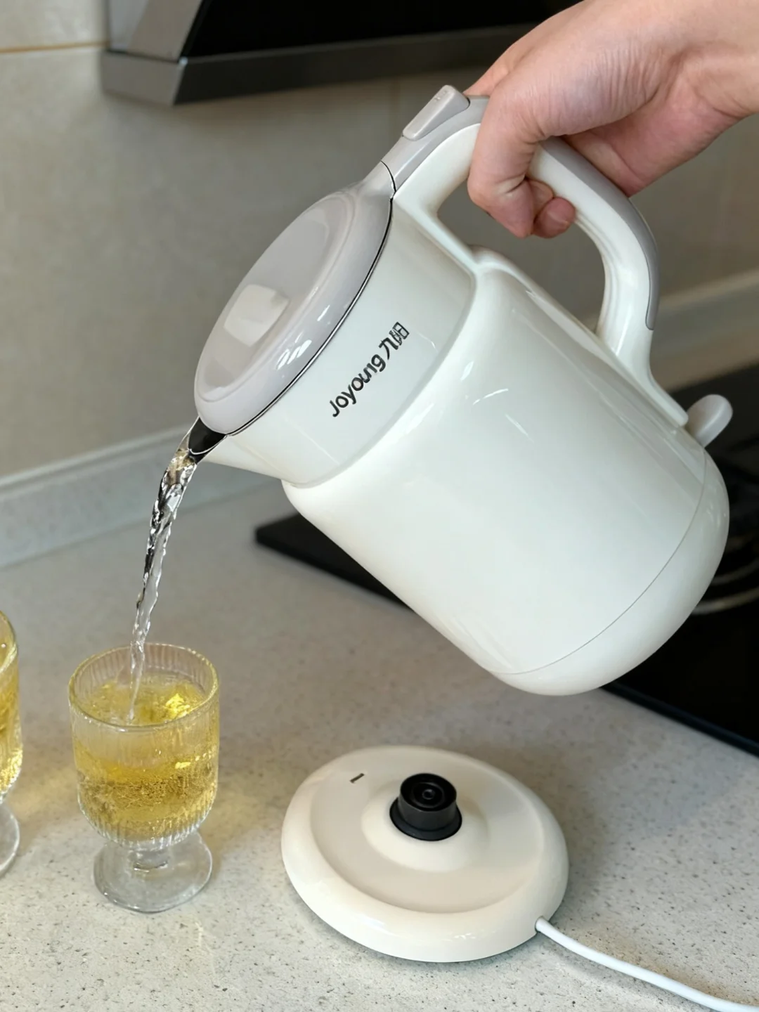 可爱哭！几十块极简风烧水壶绝了✅