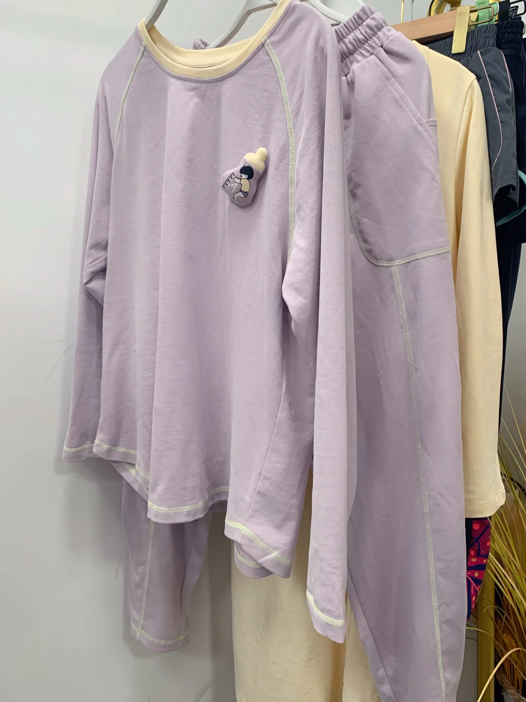 12月预产期！才准备了两套月子服?