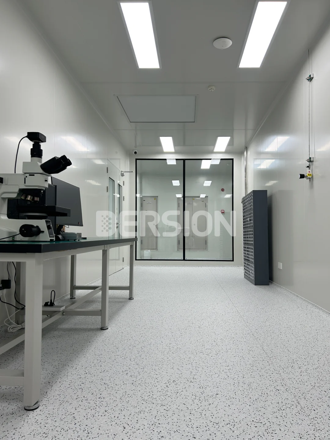 杭州340平米千级恒温恒湿芯片洁净室