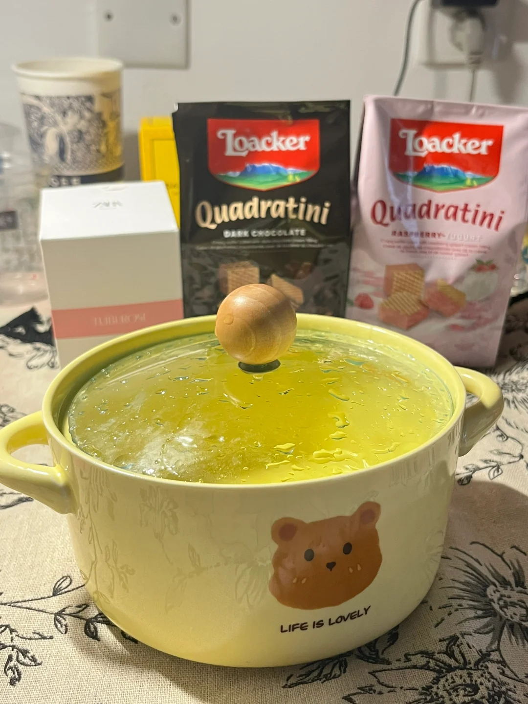 漂亮的玻璃、陶瓷