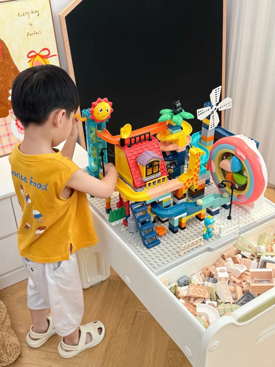 不建议打开……小心娃一整天不理你！！