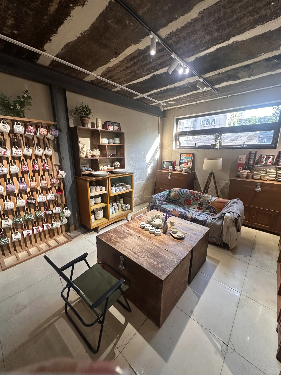 在大同 开一家日剧里的陶瓷杂货铺