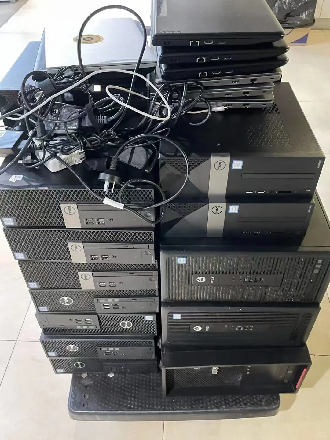 今日收获！20台电脑主机 新鲜到货
