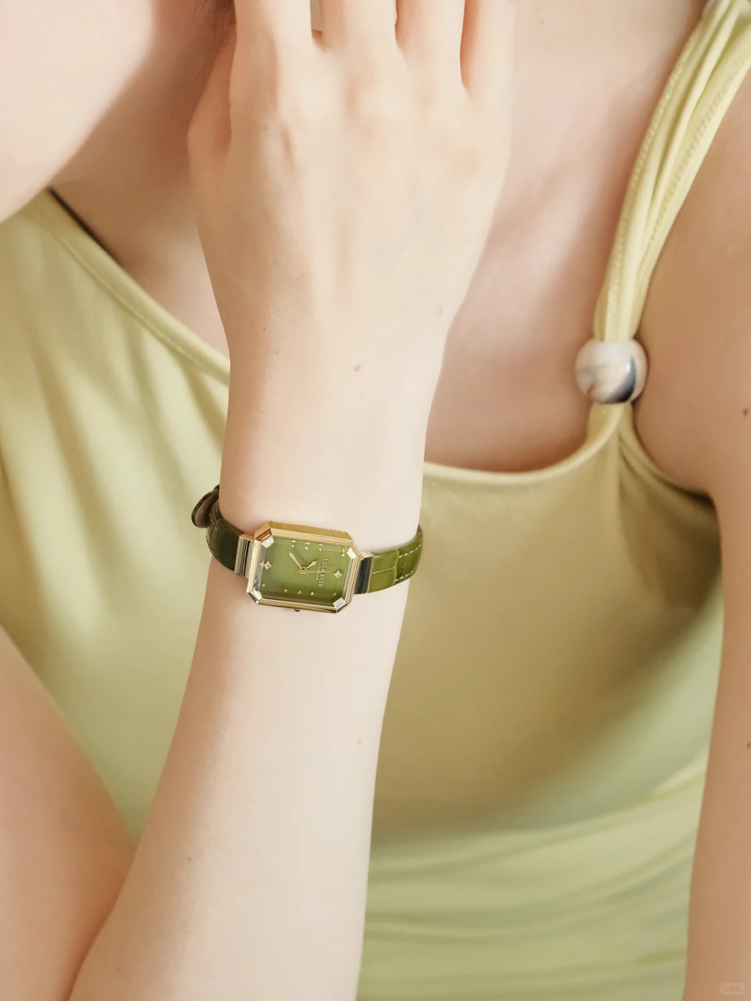 碳酸、王悦伊等时髦精都在戴的质感手表✨