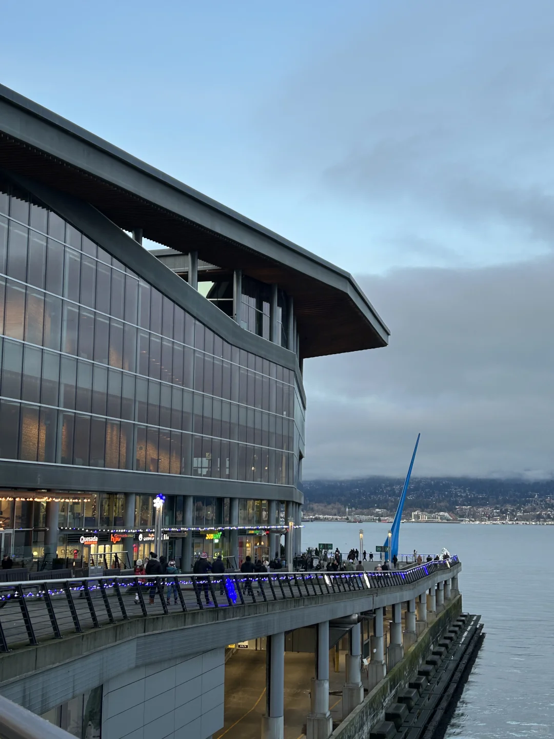 冬日游记:温哥华的“玻璃城”