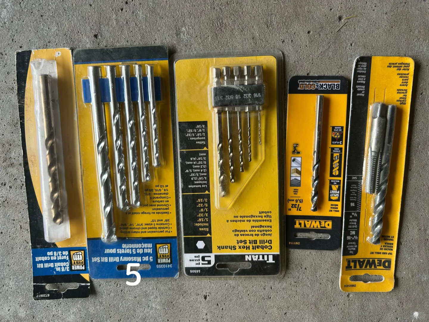 出工具（大部分全新）