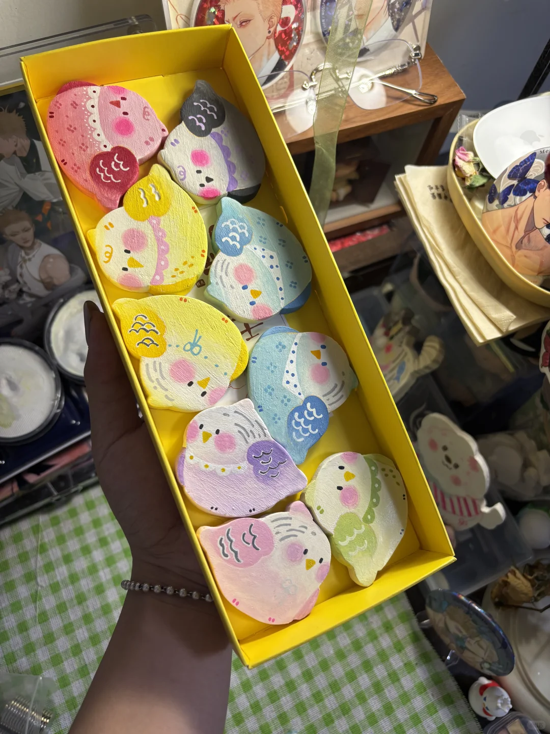 彩色小鸟饼干礼盒?