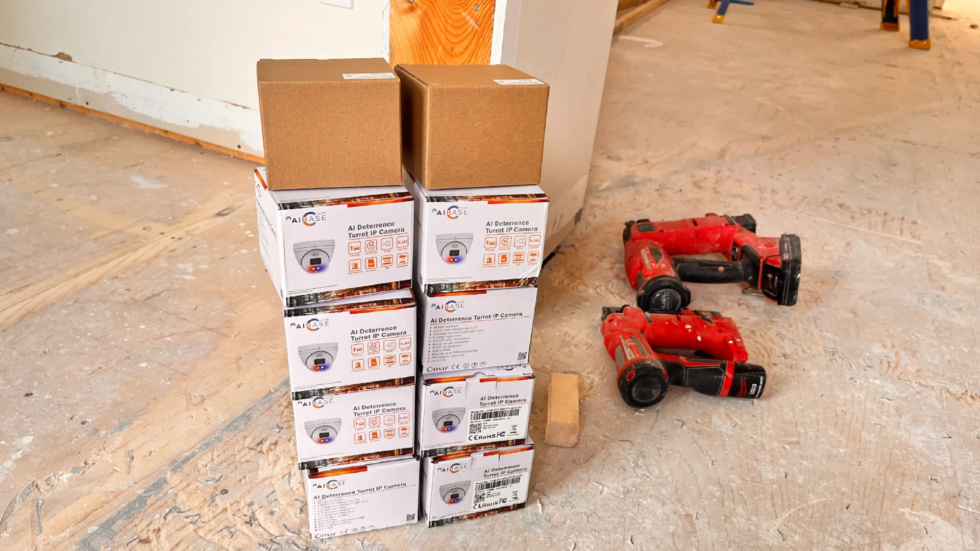 一键掌控安全！声光报警+智能远程喊话摄像