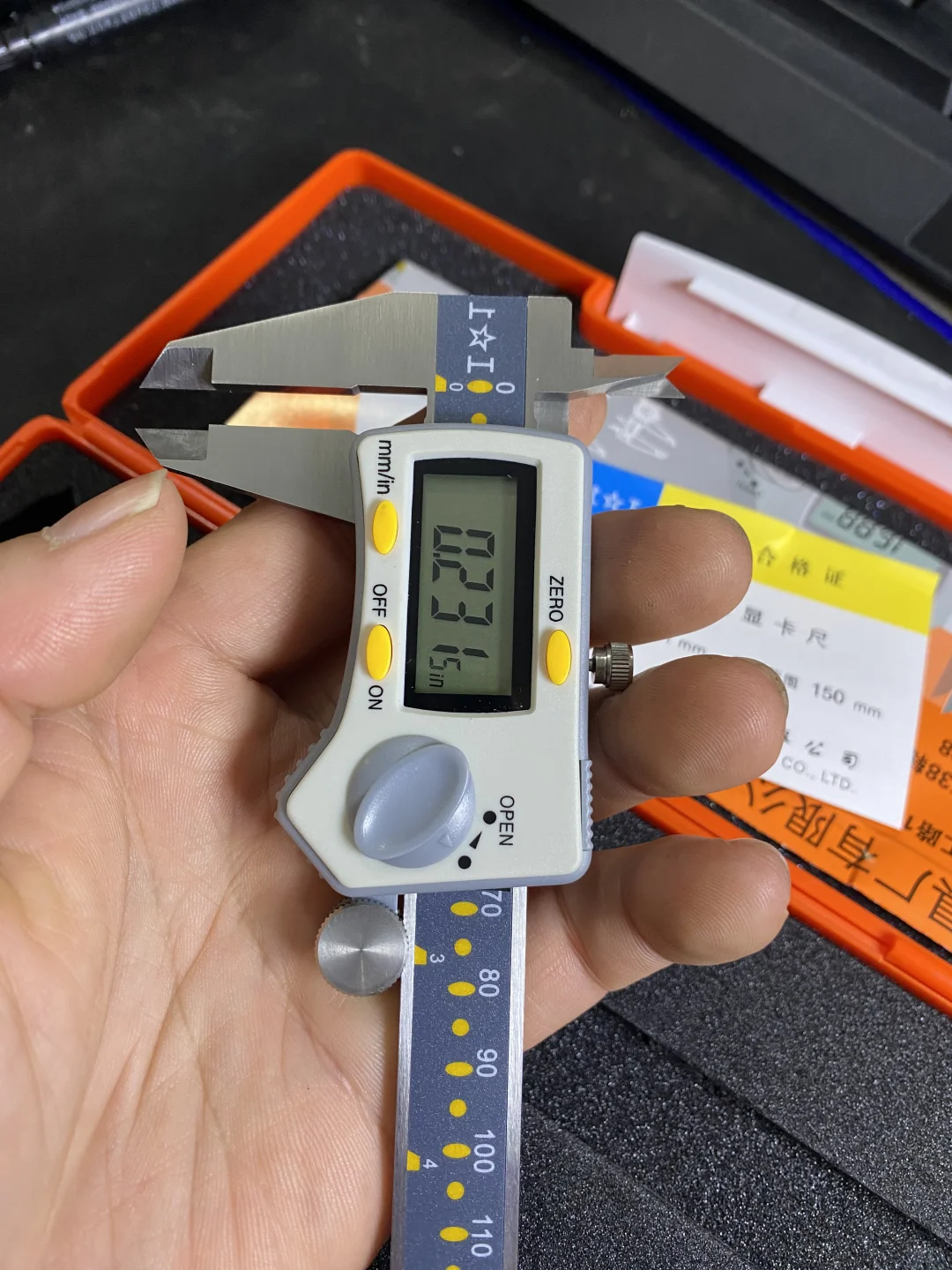 上工数显游标卡尺 高精度电子数显游标卡尺