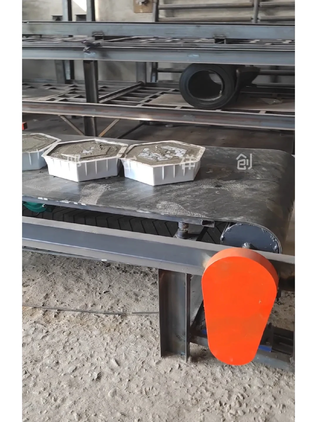 祥创混凝土预制块布料机器生产线设备