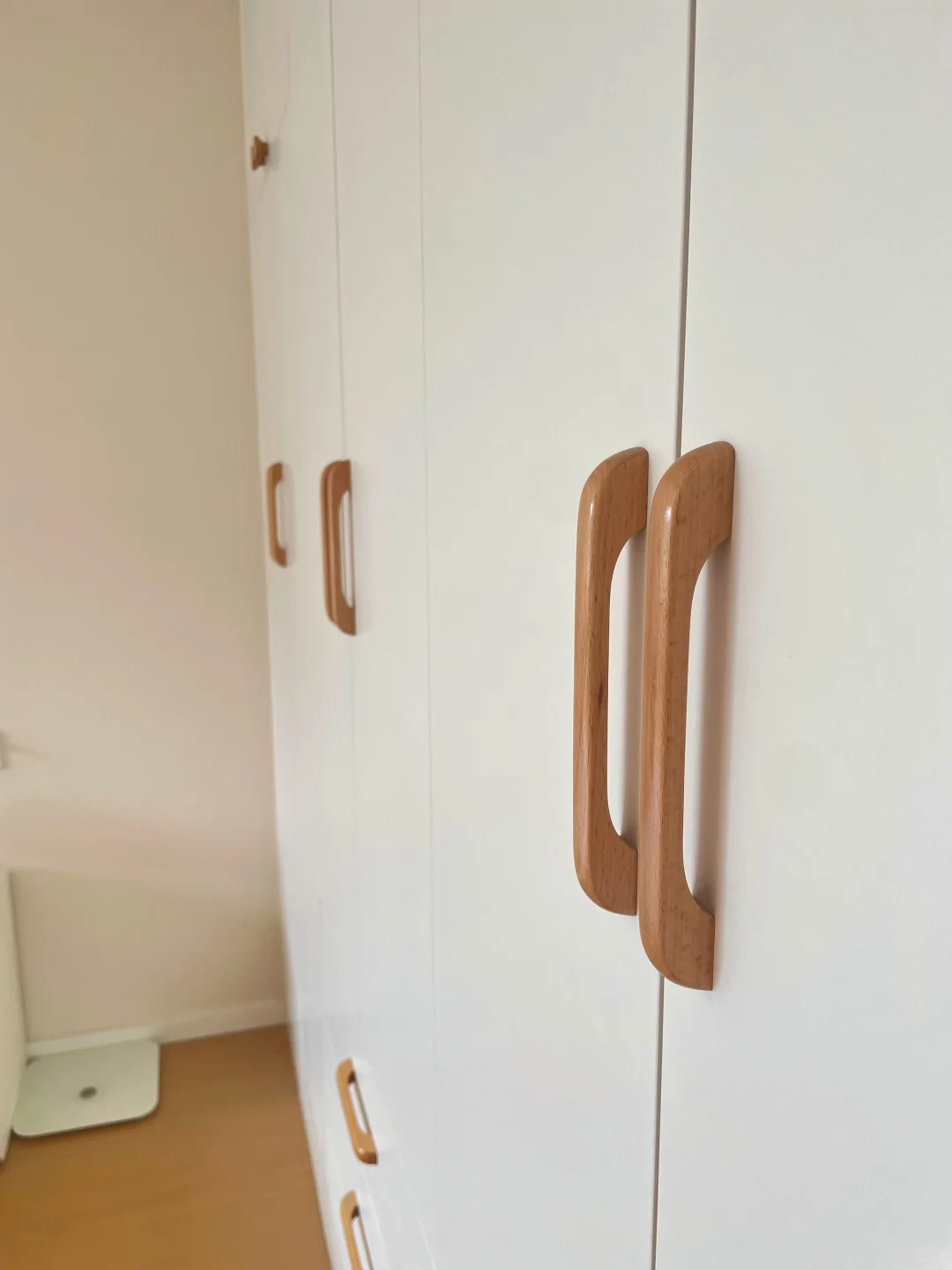 装修最不后悔的就是全挂式衣柜‼️被邻居夸爆