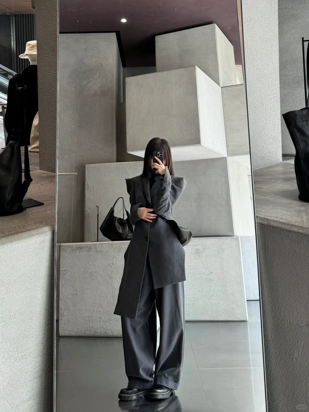 被这刀削般的剪裁给震撼到!