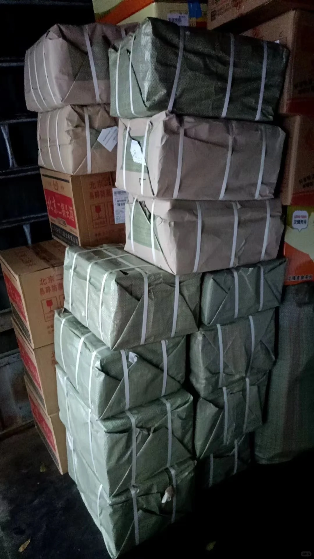 不是在备货,就是在发货的路上?