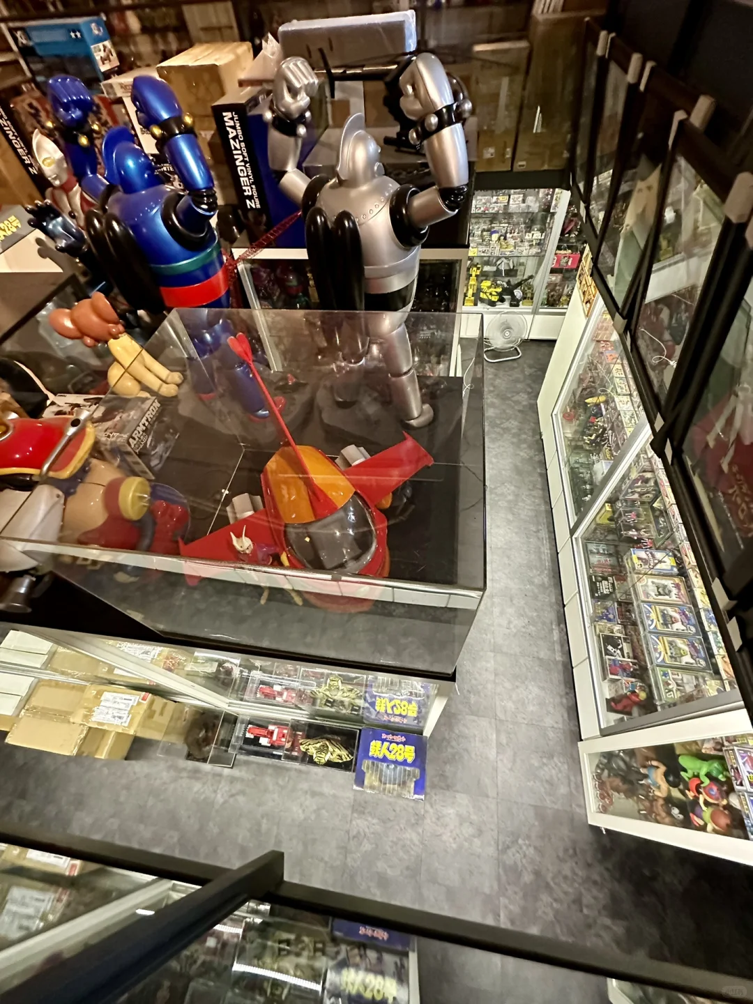 收藏玩具26年头… 玩成了这副德性?