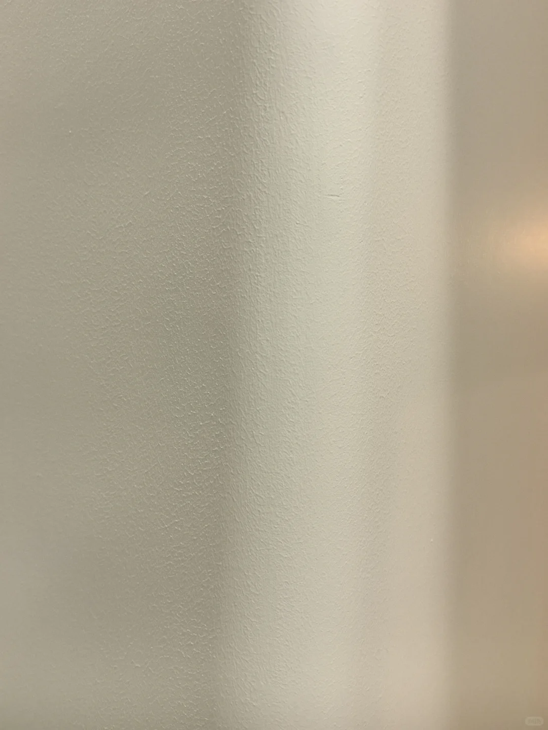 多乐士劲护瓷洁抗菌 刷完十几天了 味道大