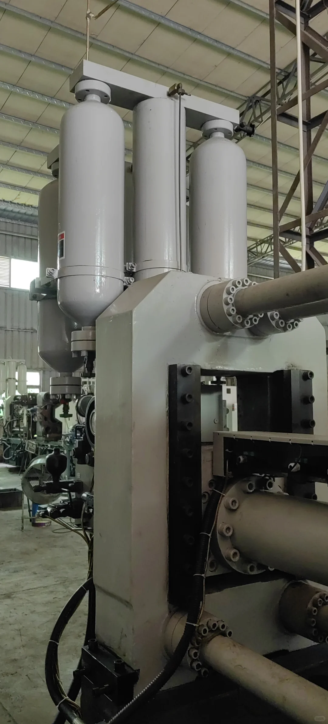 东莞力华二手压铸机吕哥