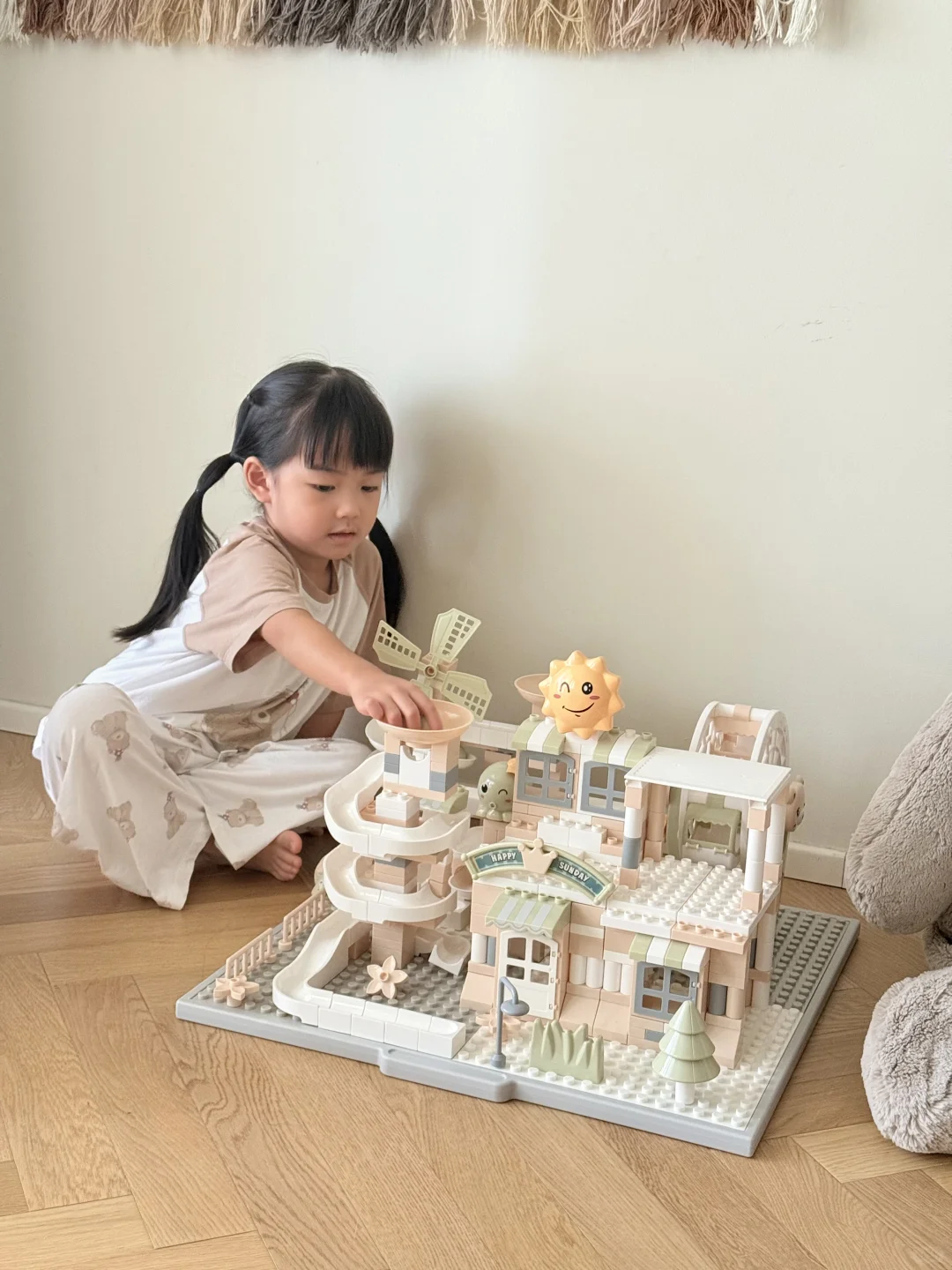 不建议给娃买，娃一整天没吵我了！！