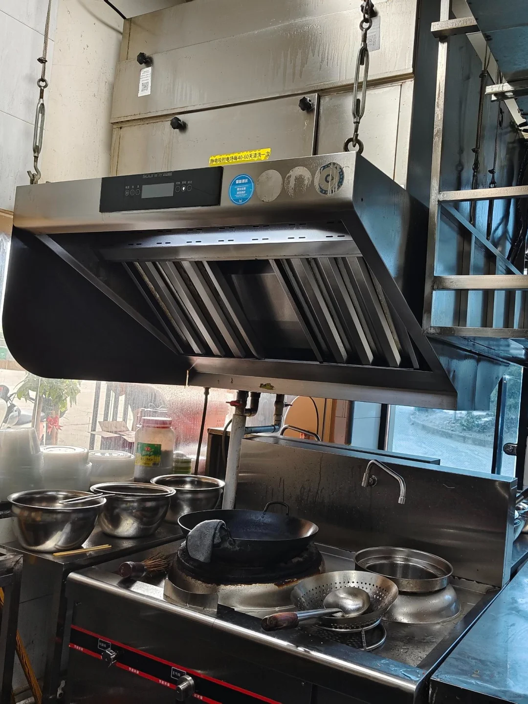 想选油烟净化器一体机设备，双尼的优势何在