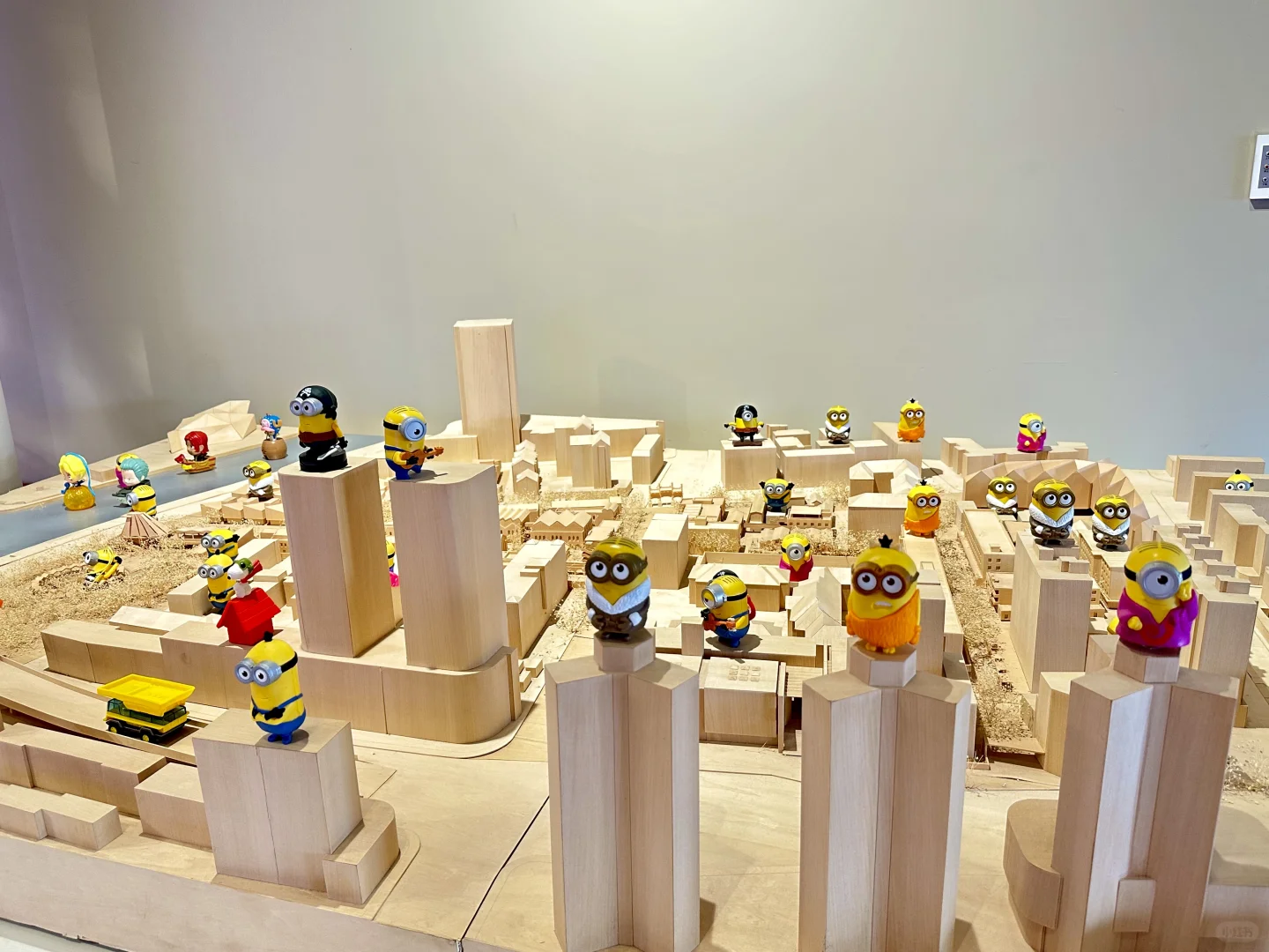 麦门玩具新展！！21年的收藏！太厉害了吧………