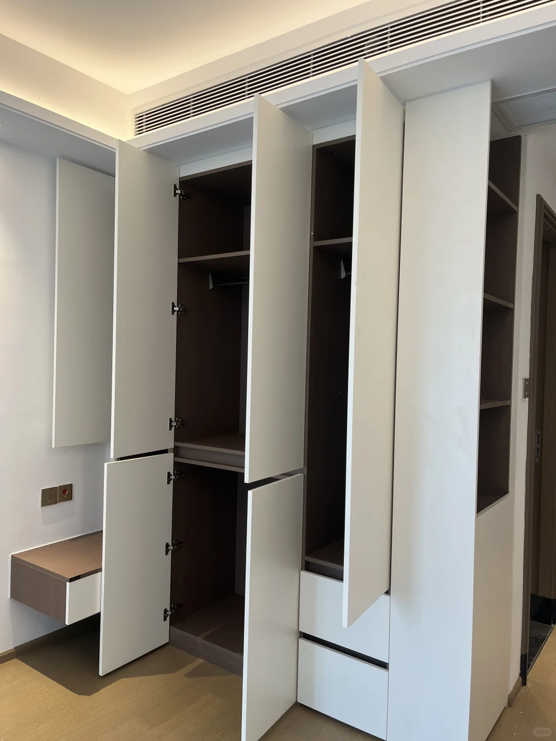 全友家居｜现代简约原木风·全屋定制柜