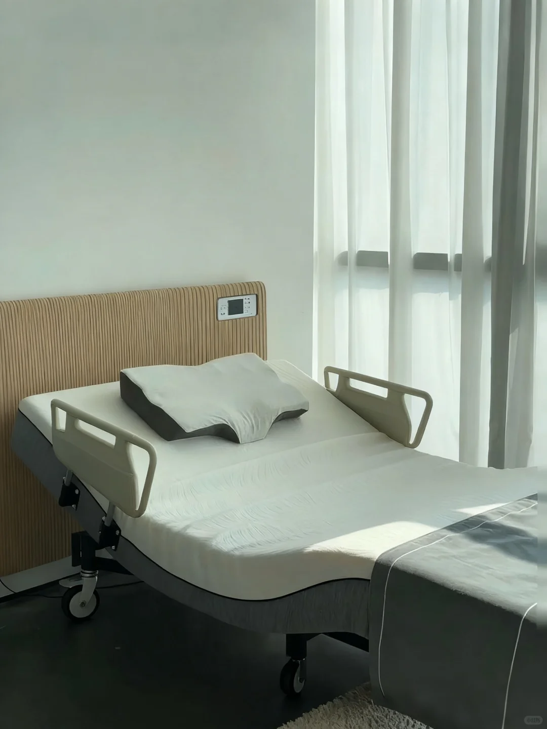 让适老家具护理床成为被温柔接住的日常