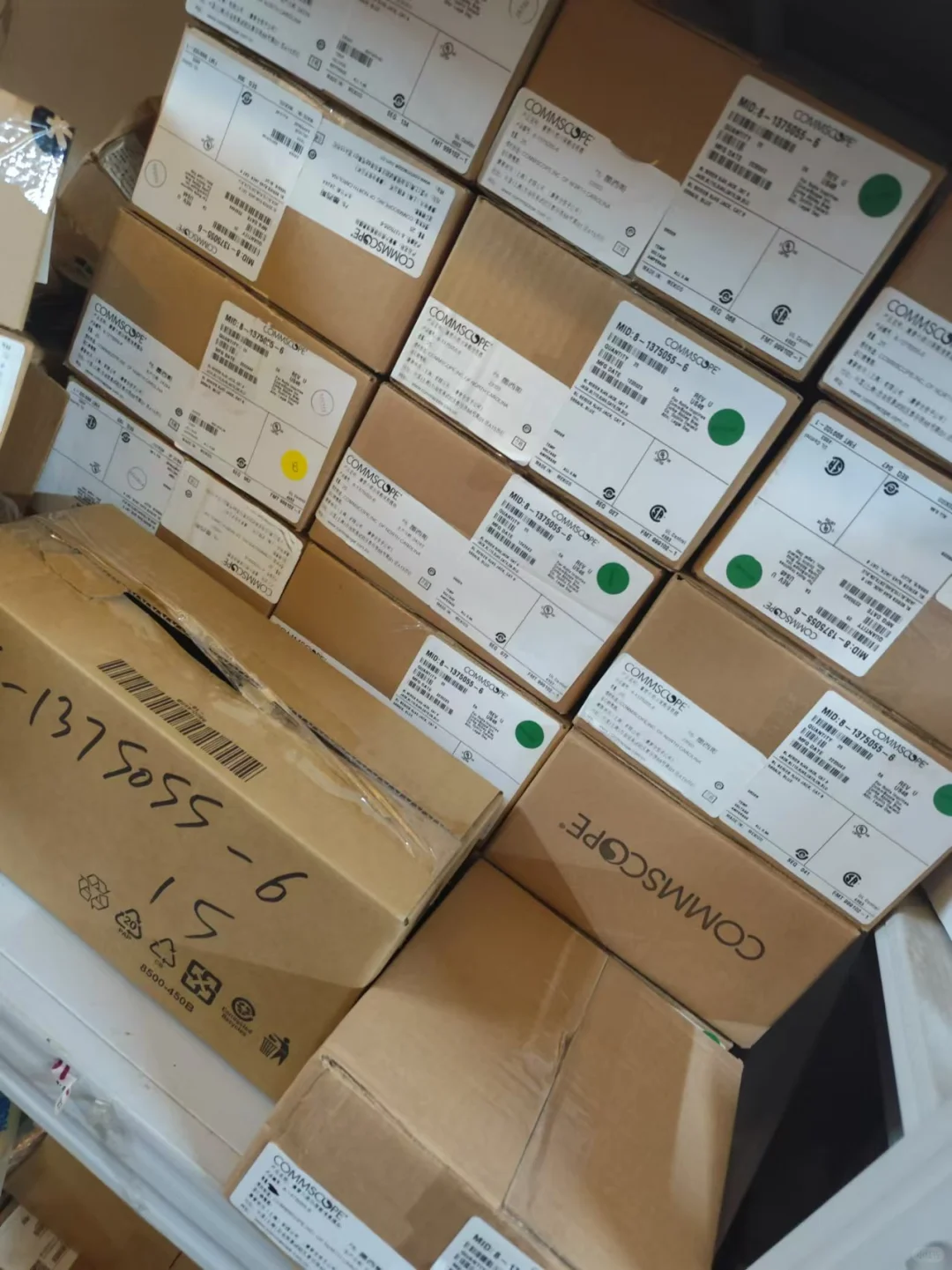 COMMSCOPE信息插座