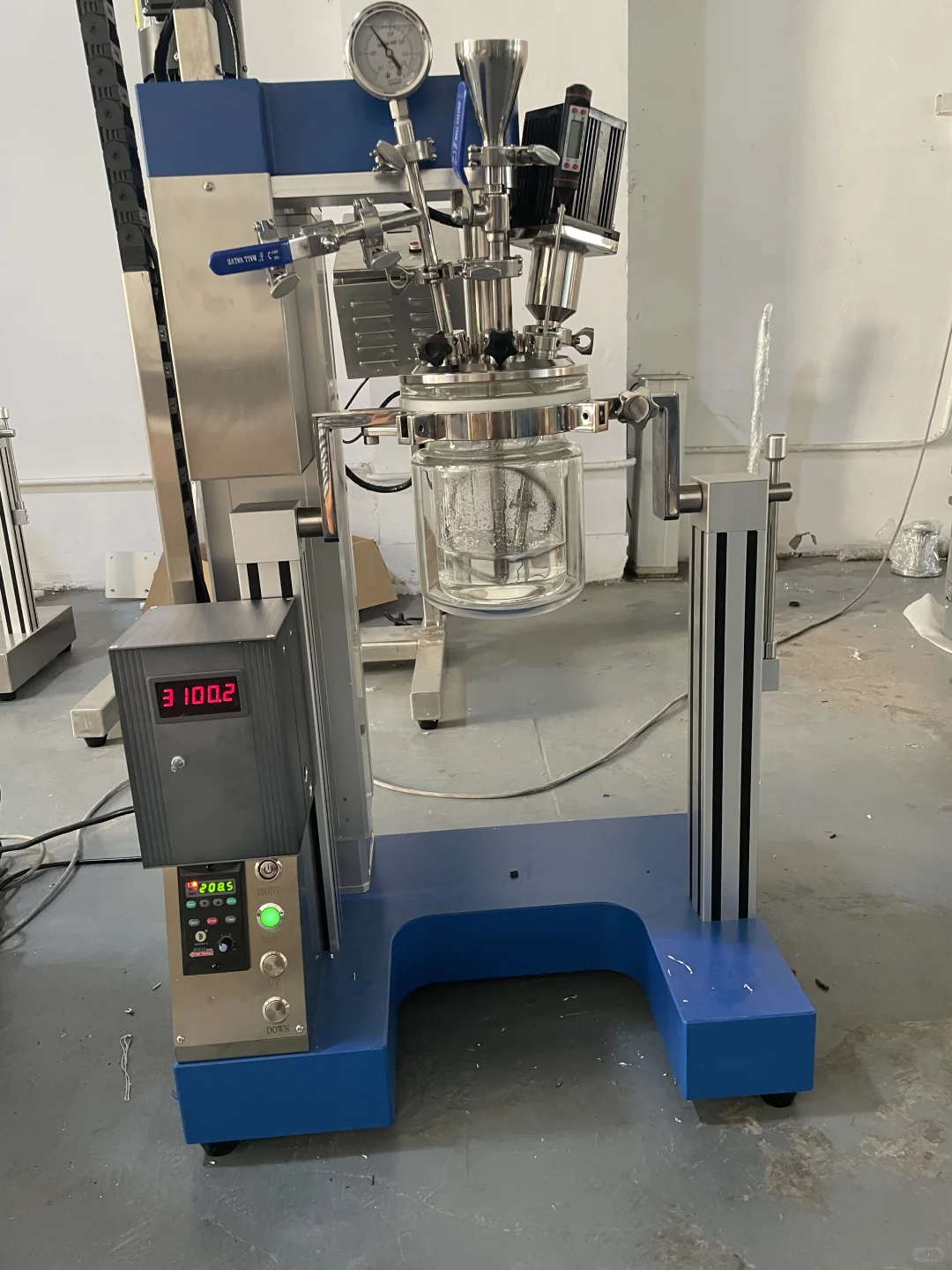 1-10L真空乳化均质釜 带扭矩显示扭矩波形图