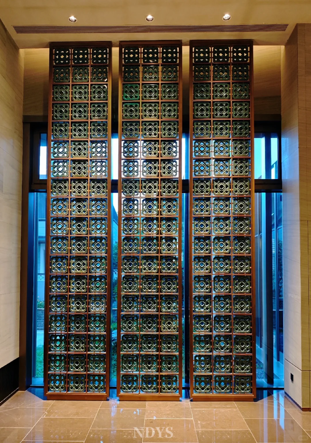 中式美学｜琉璃釉陶瓷砖屏风