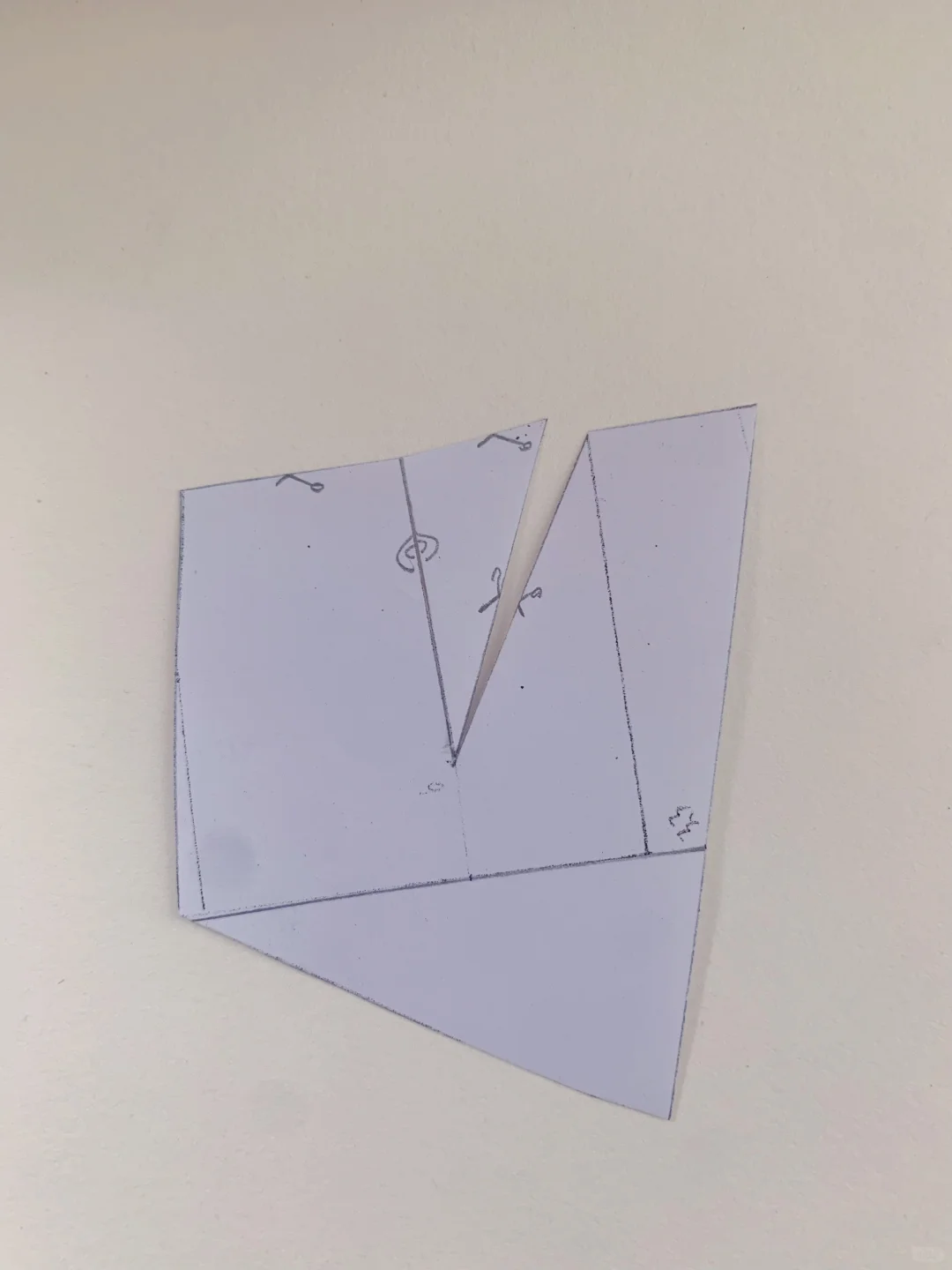 收腰显瘦纽结短袖裁剪图分享