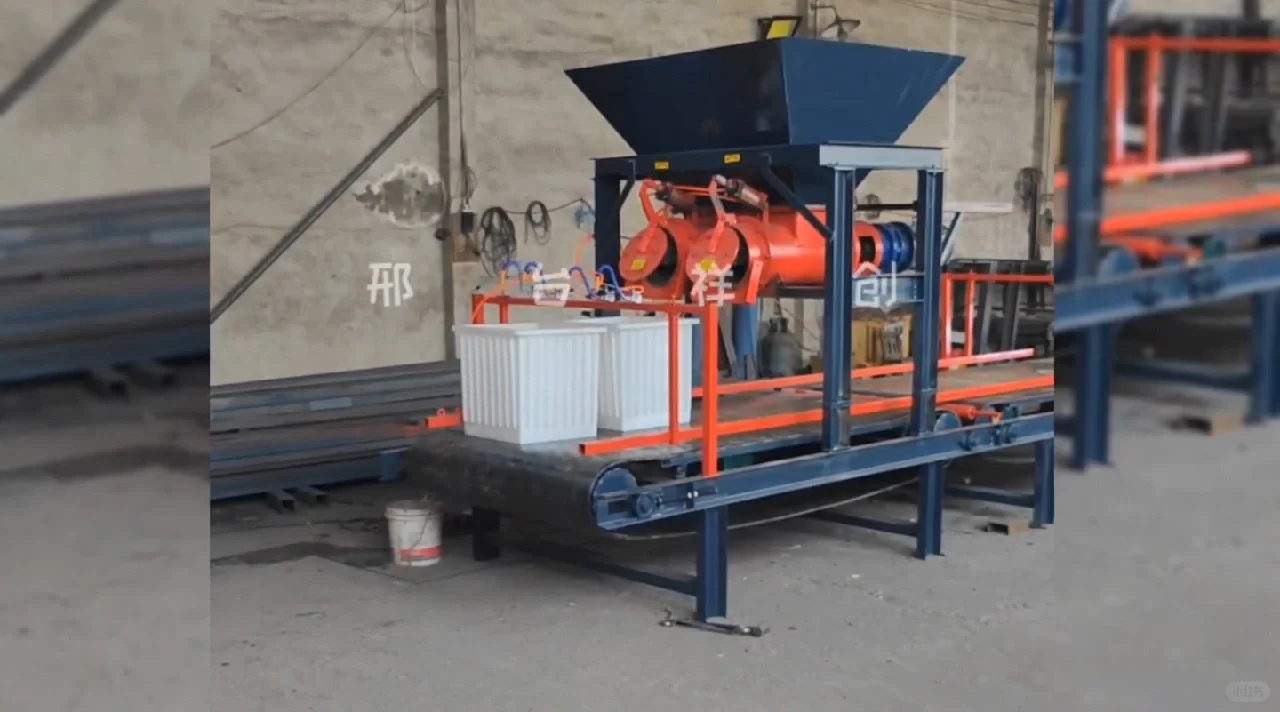 祥创混凝土预制块成型布料机器生产线设备