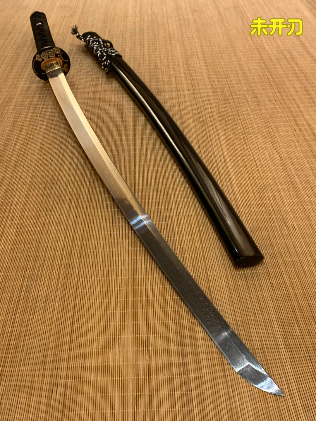 螺纹钢放在古代会是神器吗？比武士刀厉害吗？