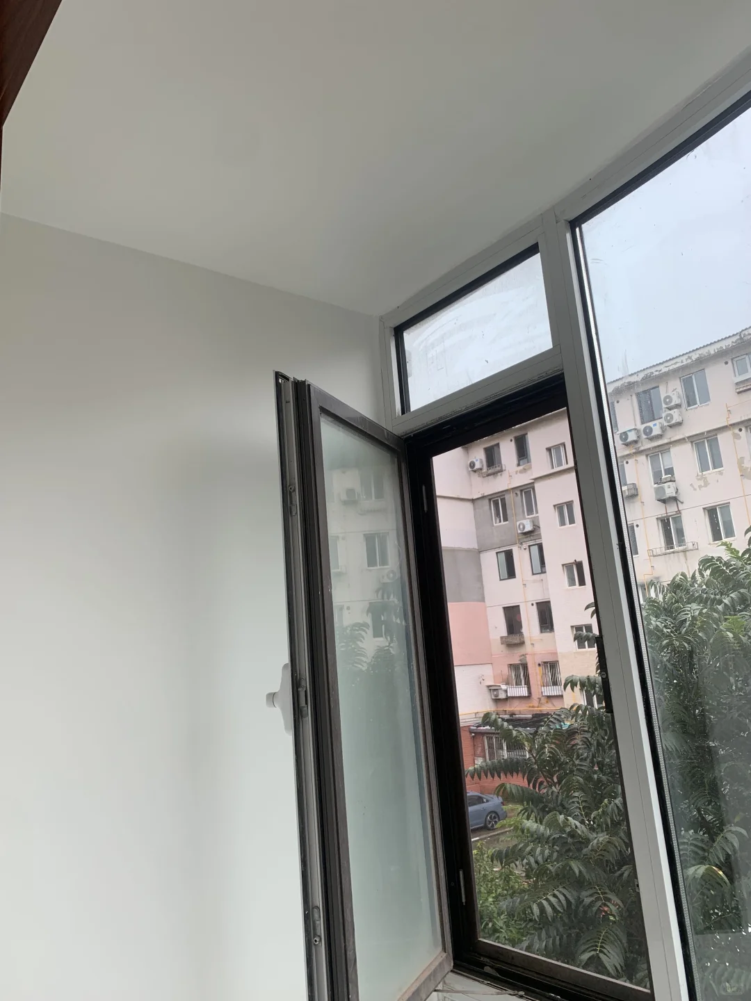 大白漏水发霉起皮脱落怎么处理效果好