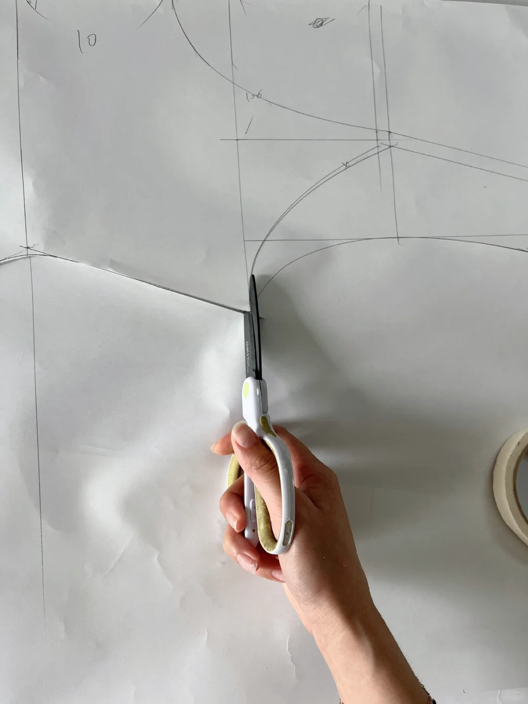 ✅挑战给自己做一条裙子?～附上简单打版图?