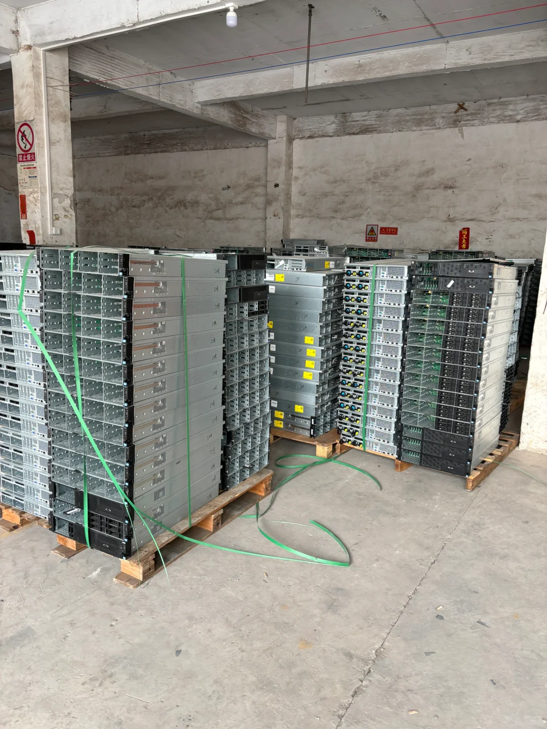 全国高价回收服务器、交换机、工作站等