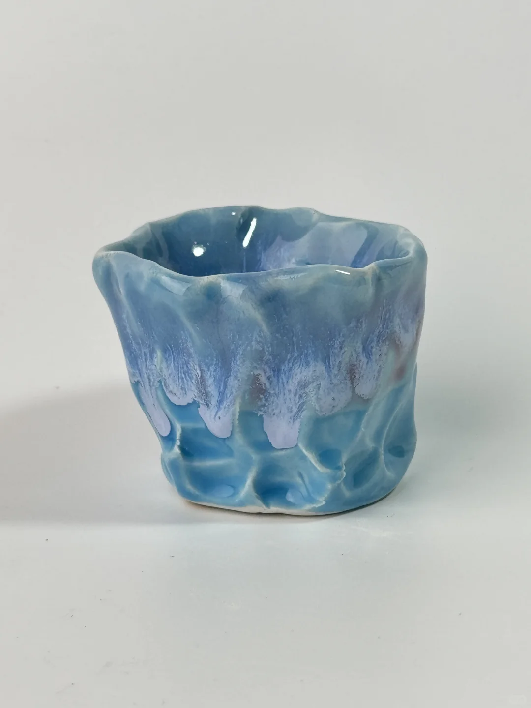 当蓝与白相遇，诞生这杯海洋与云朵