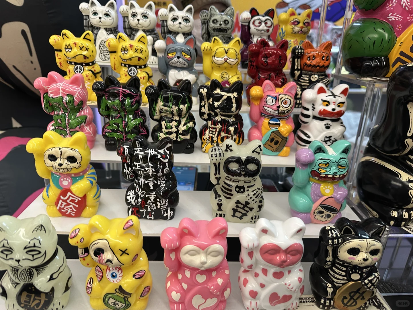 怪兽超市｜各种奇怪的玩具….