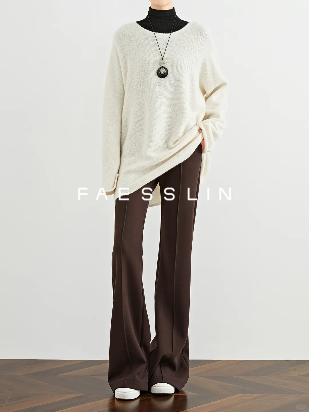 秋冬显腿长神裤！这版型高个子真的爱疯了?