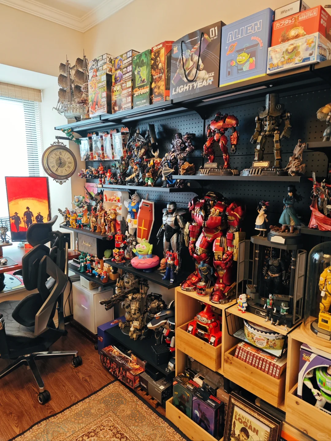 快30岁还在还童年债｜让家变成迷你玩具店