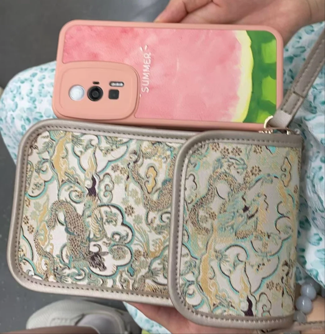 北京地铁安检太离谱了！！！