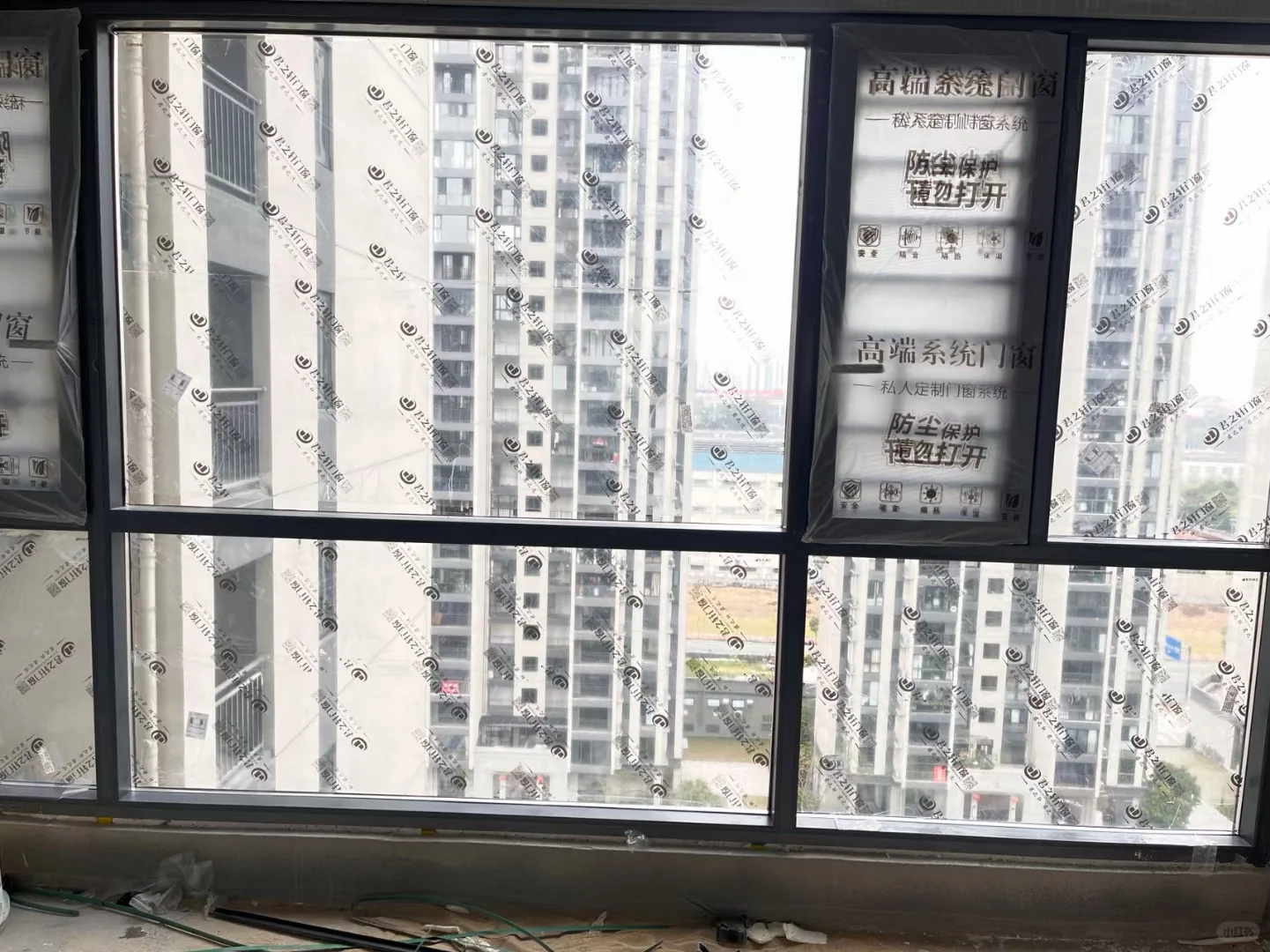 438一方断桥平开窗封阳台隔音隔热平开窗