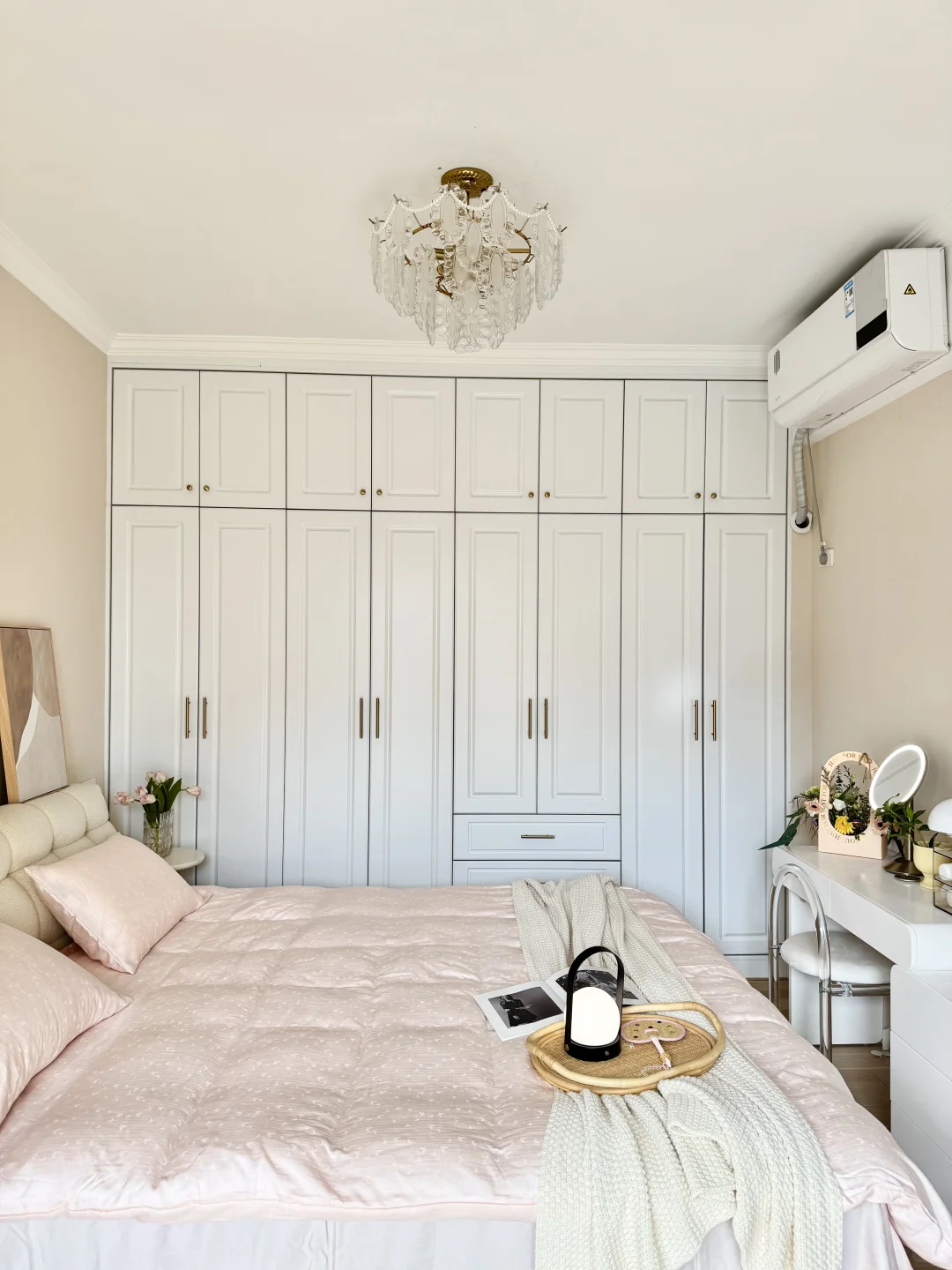 不听劝，打柜子坚决不要叠放区，全部做挂衣区