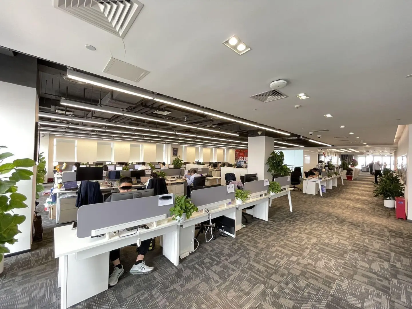 字节同款!中国卫星通信大厦=海淀科技新贵