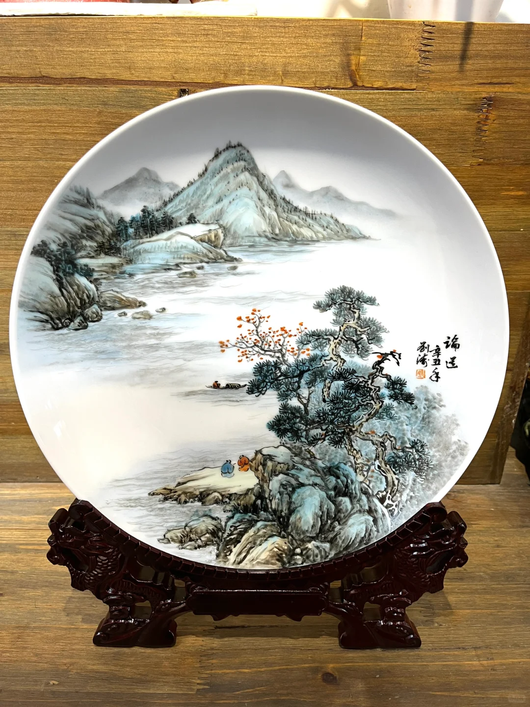 翻出来之前画的几个赏盘景德镇陶瓷摆件