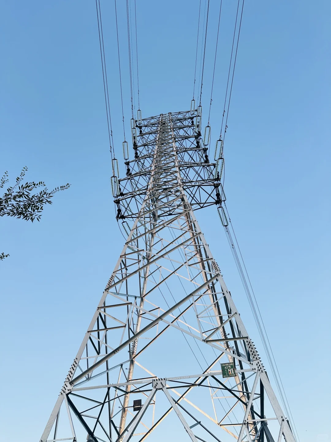 原来输电塔也有颜值啊！