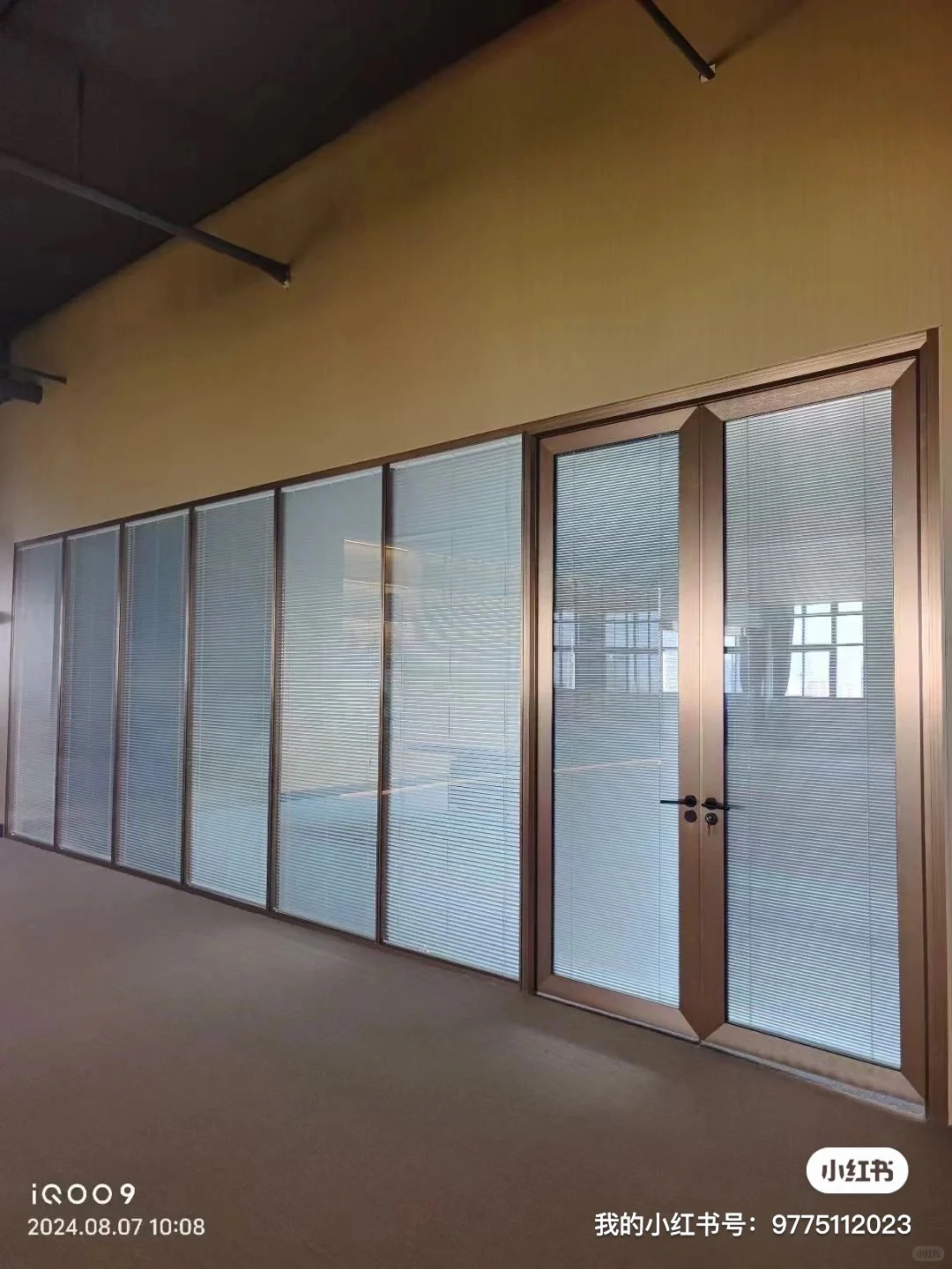 办公室玻璃隔断铝合金双玻百叶单玻磨砂玻璃