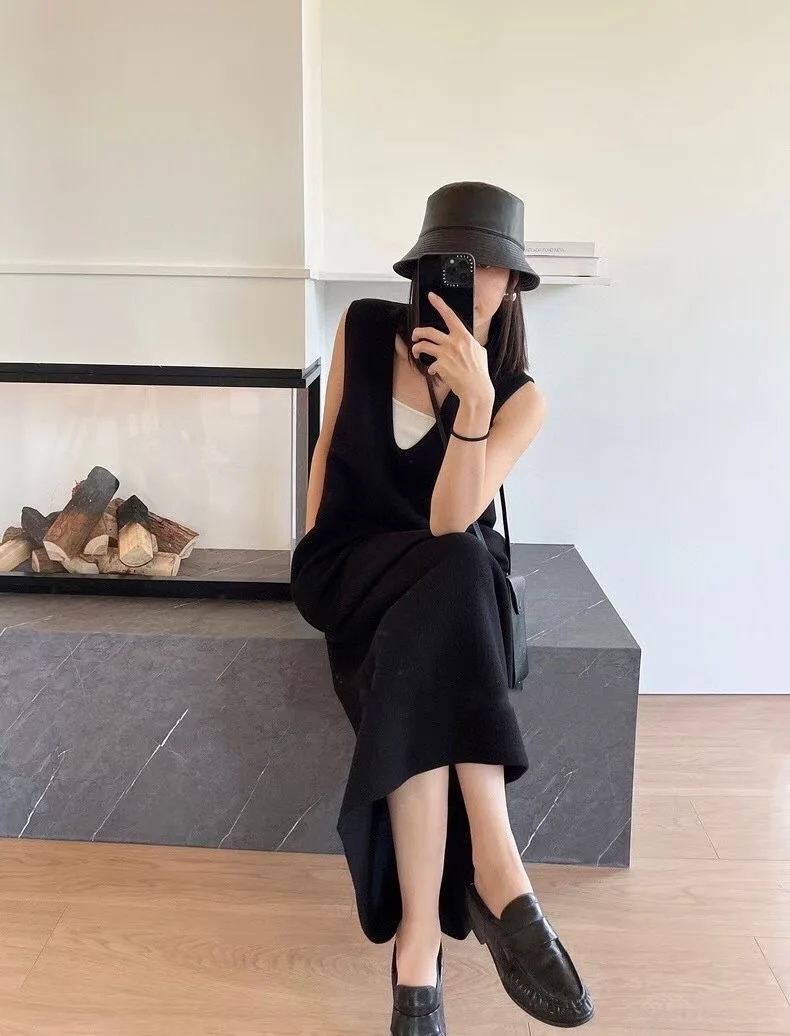 25秋冬新款现货｜TH双面针织褶皱松弛感连衣