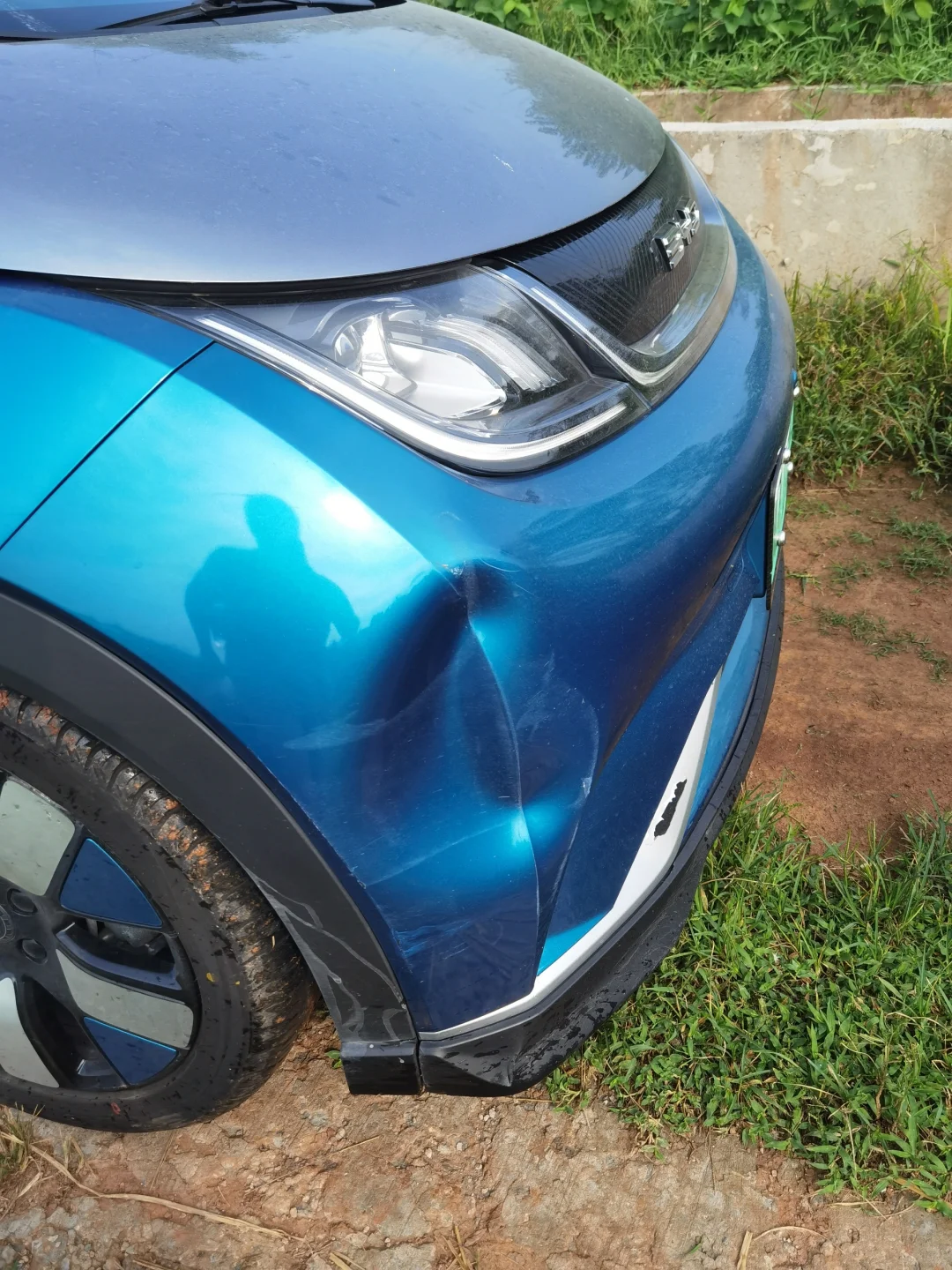 手动修复凹陷保险杠