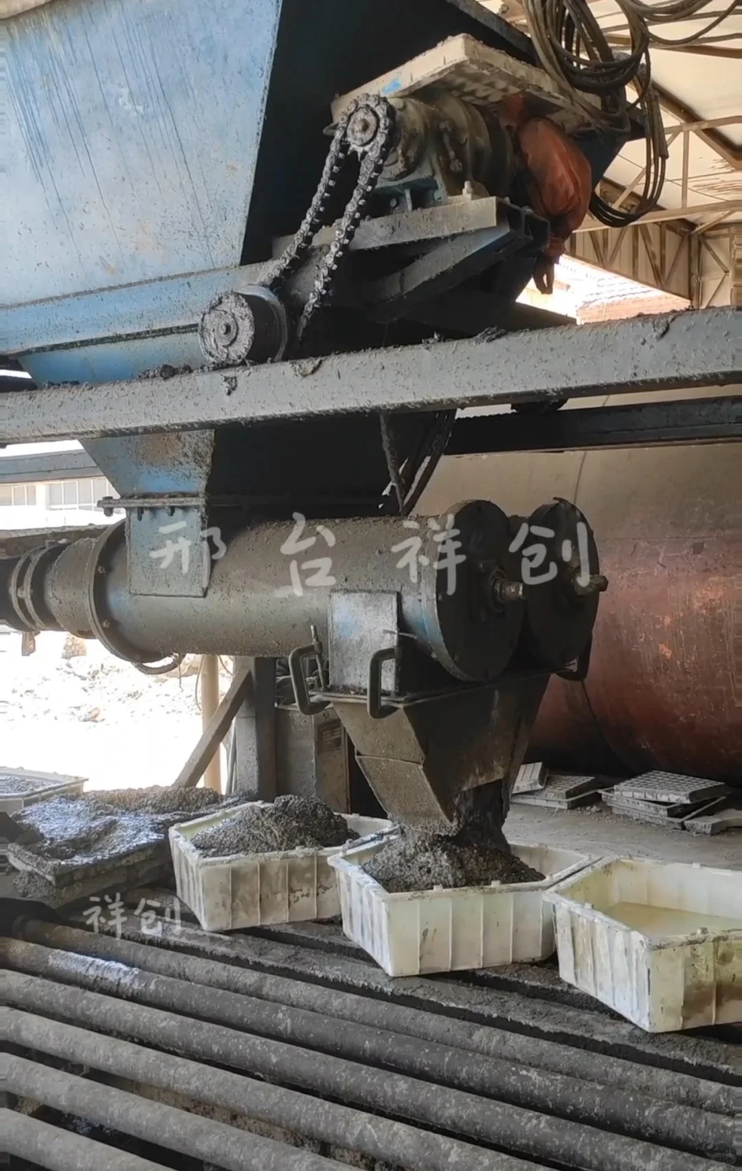 祥创水泥预制品布料机生产设备