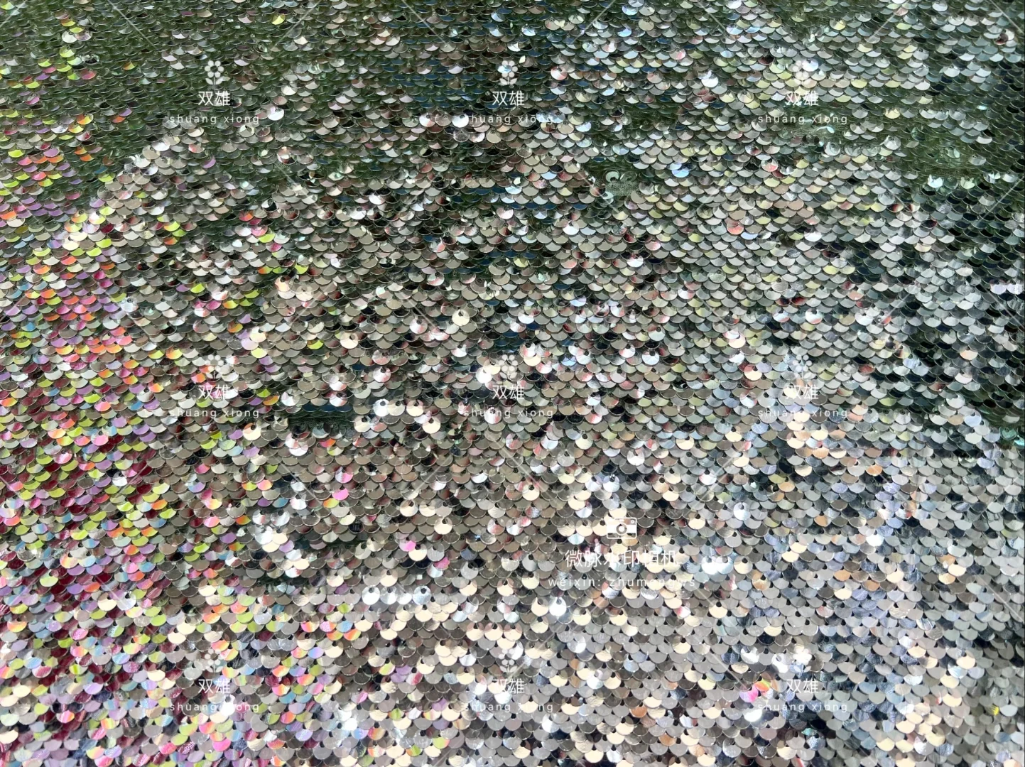 谁懂啊???好喜欢这种闪闪发光的面料✨✨?